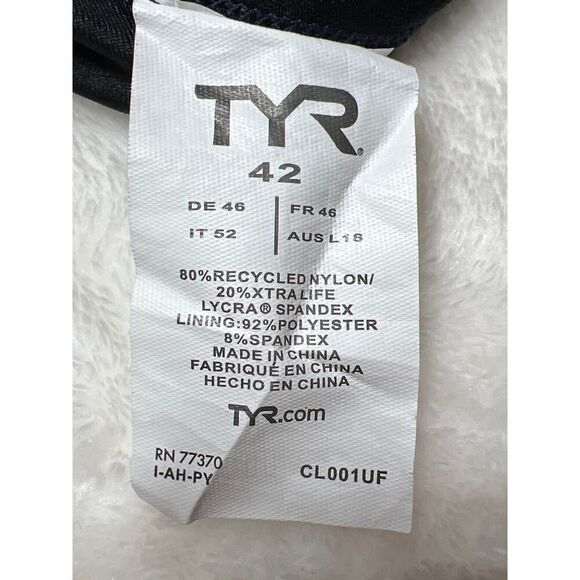 TYR womans Solid Maxfit Swimsuit Size 42 Navy Blue - Picture 7 of 10